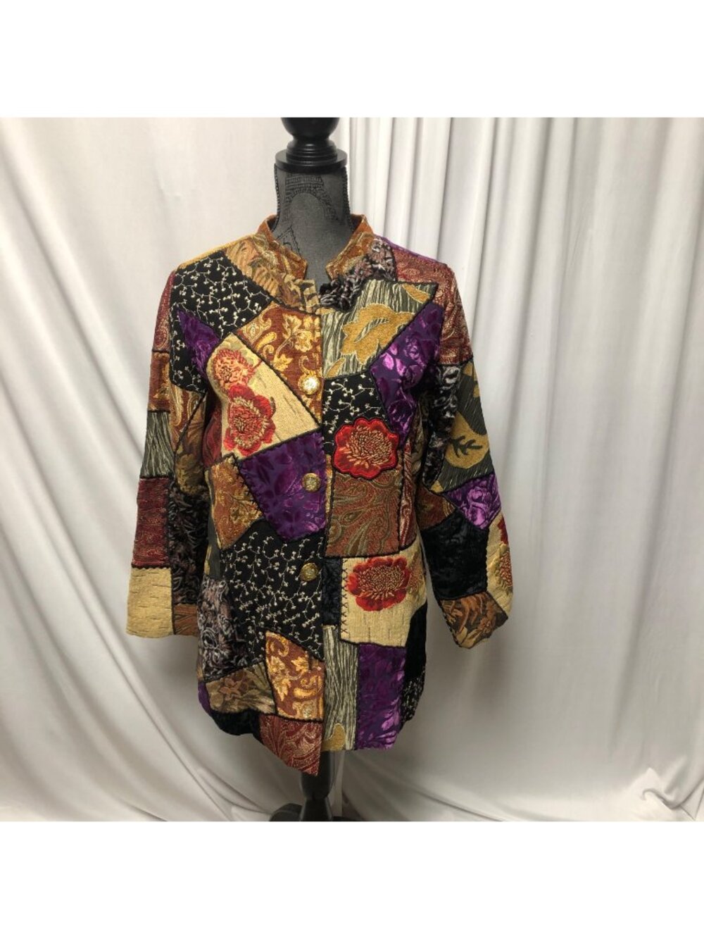 Alex Kim Vintage Jacket Womens Size Medium Patchwork Tapestry Velvet Embroidered